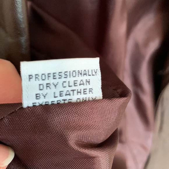 Vintage 80’s 90’s genuine leather coat. Brown. SO soft! Made in USA. Size: S - Picture 12 of 13